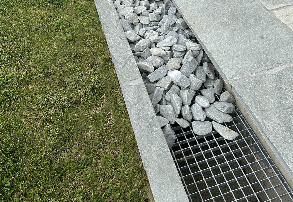 Pebbles Fish Grey - Image 7